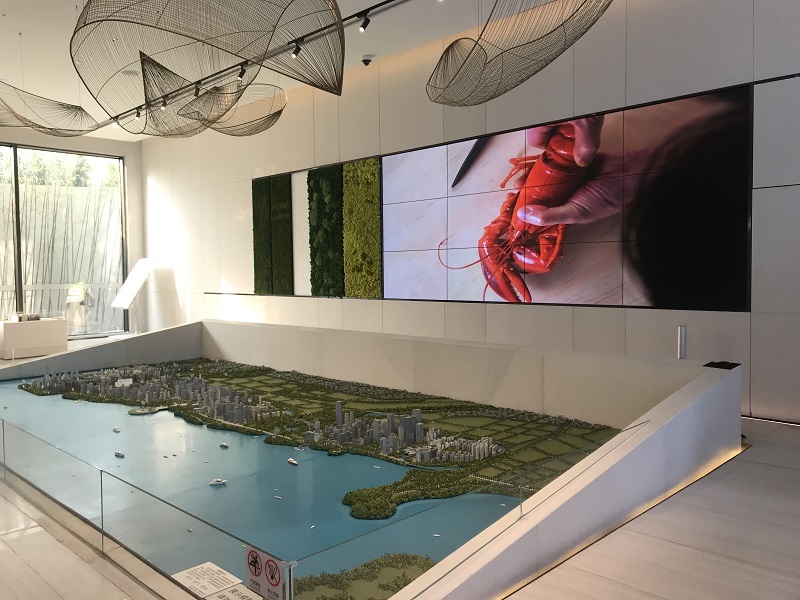 當(dāng)華邦瀛液晶拼接屏，遇上“汕頭華潤(rùn)海灣中心”