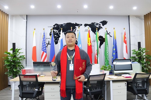 華邦瀛業務三部主管楊清松